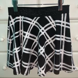JUSTICE Black & White Skort